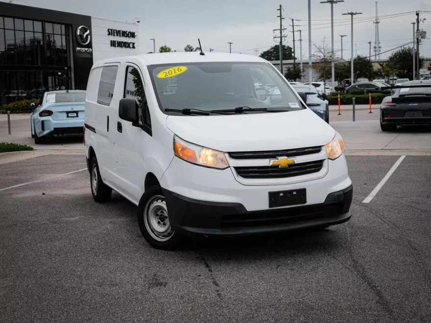 2016 Chevrolet Express Cargo Van LT photo 1