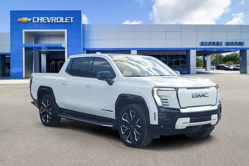 2025 Gmc Sierra EV Denali photo 1
