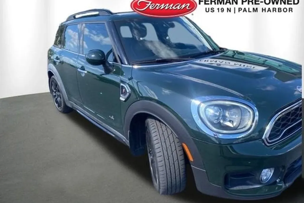2019 Mini Countryman ALL4 S photo 1