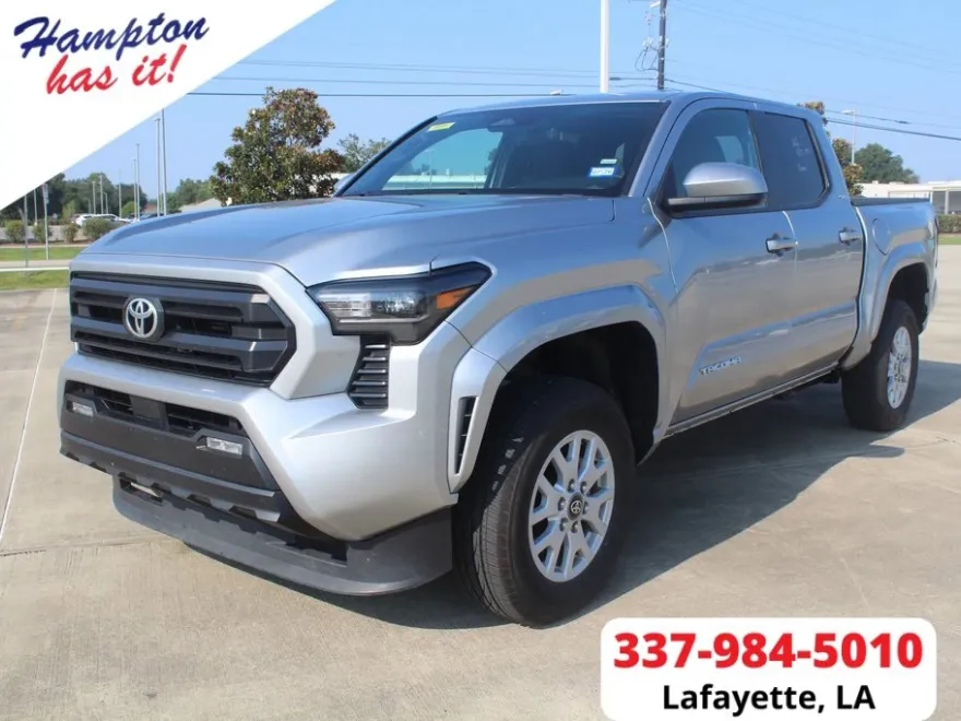 2024 Toyota Tacoma SR5 photo 1