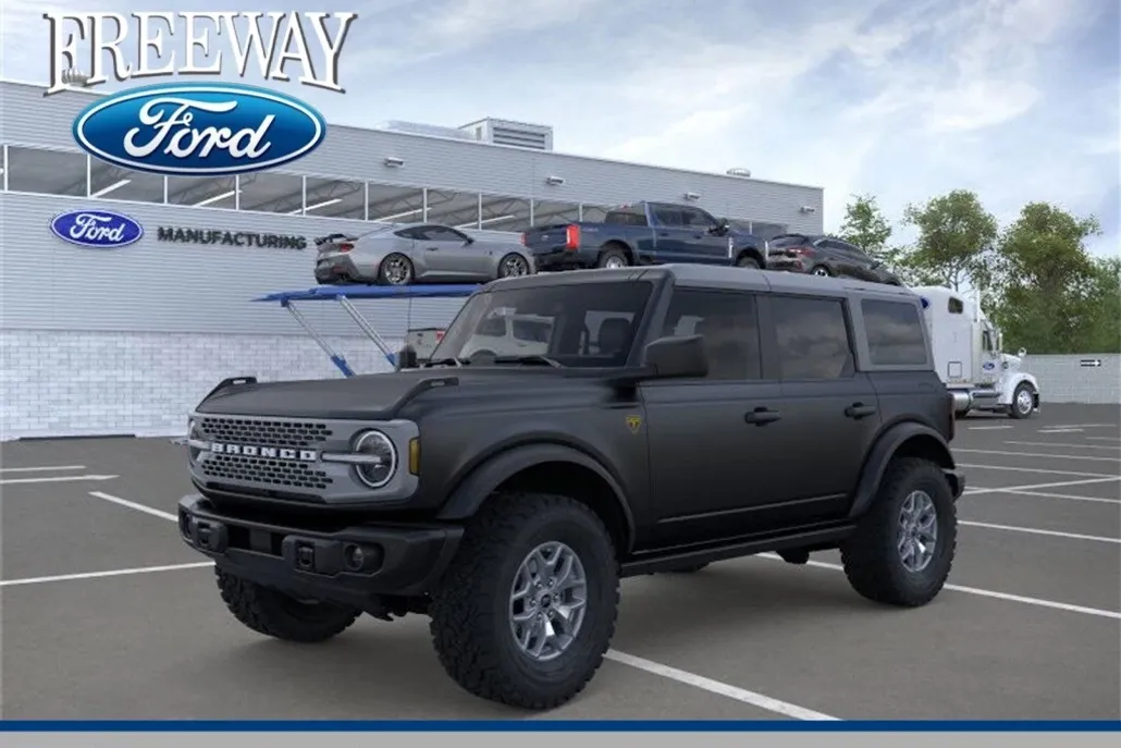 2025 Ford Bronco Badlands photo 1