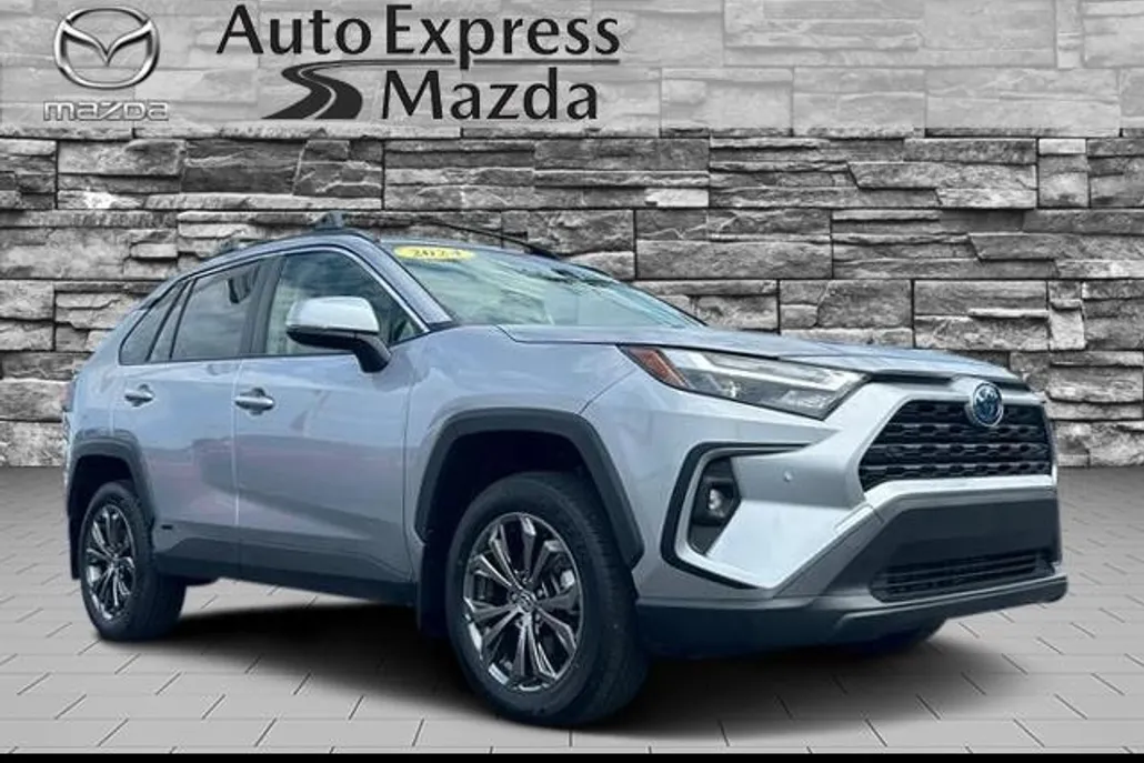 2024 Toyota RAV4 Hybrid XLE Premium photo 1