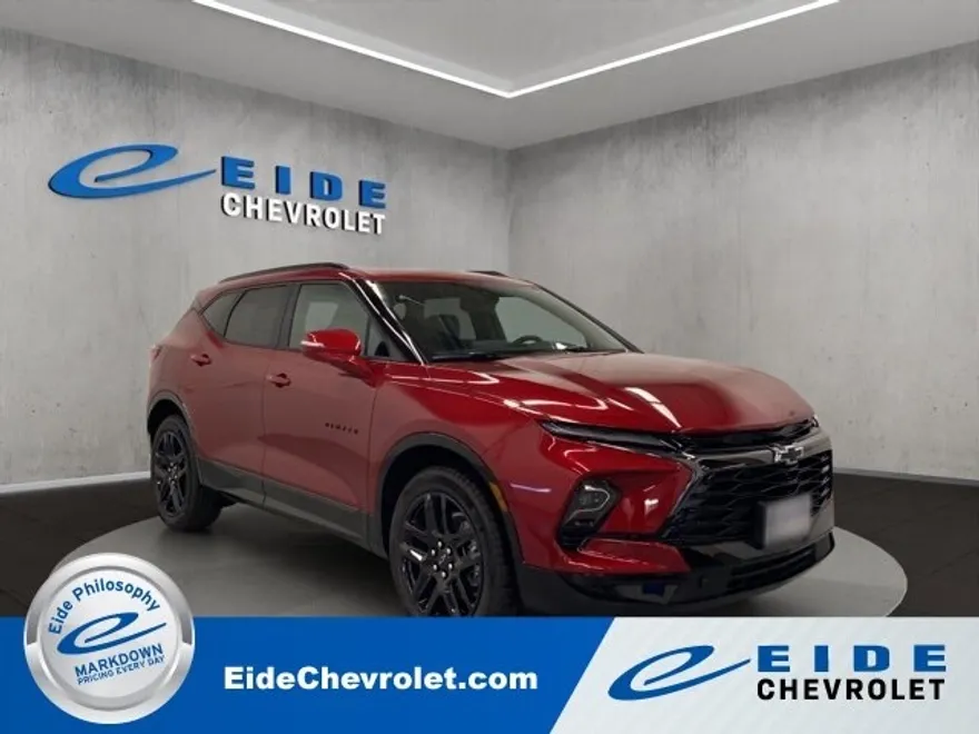 2025 Chevrolet Blazer RS photo 1