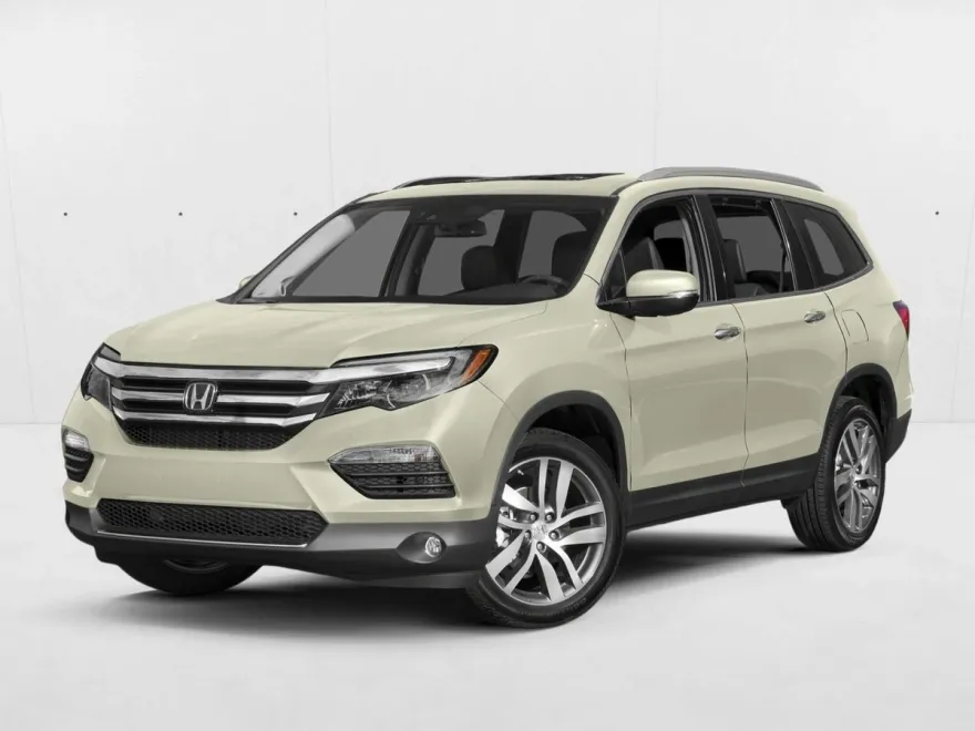 2017 Honda Pilot Elite photo 1