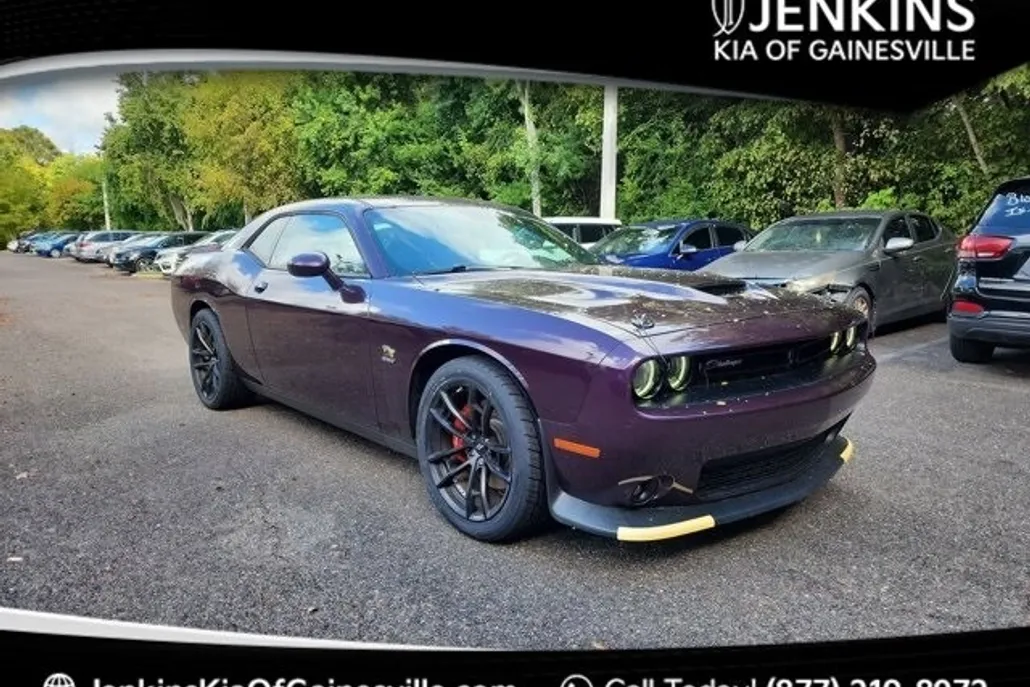 2021 Dodge Challenger R/T Scat Pack photo 1
