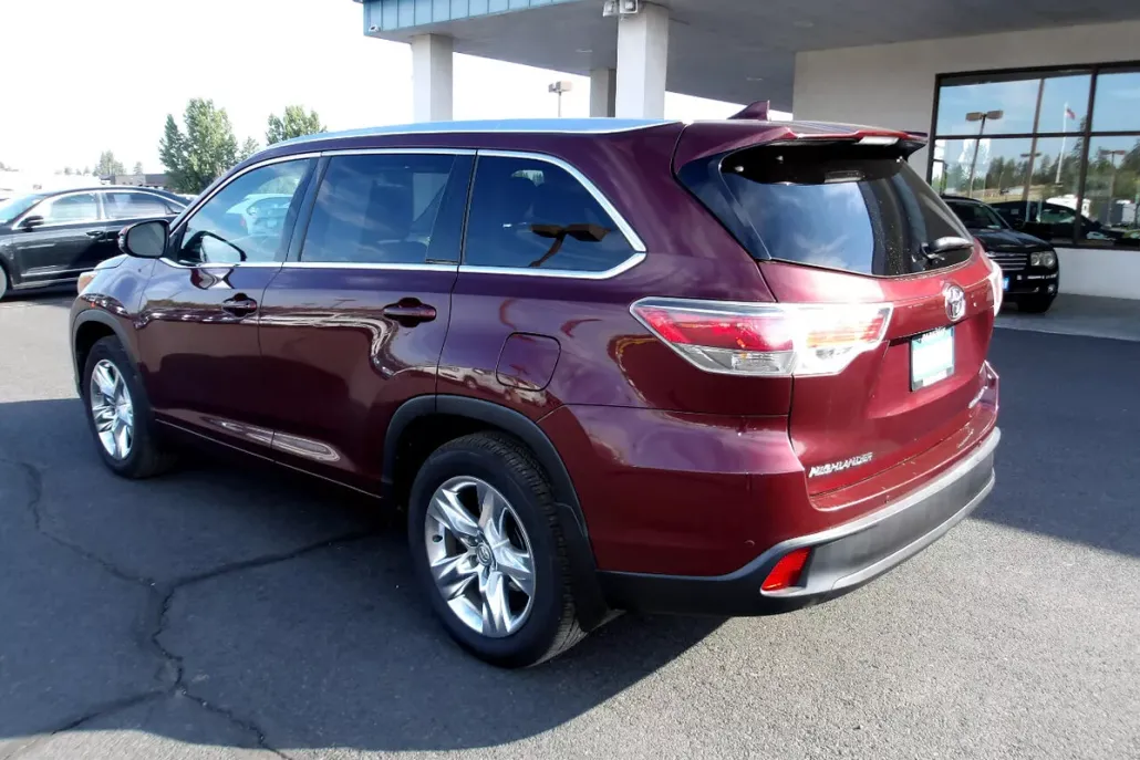 2015 Toyota Highlander Limited photo 1