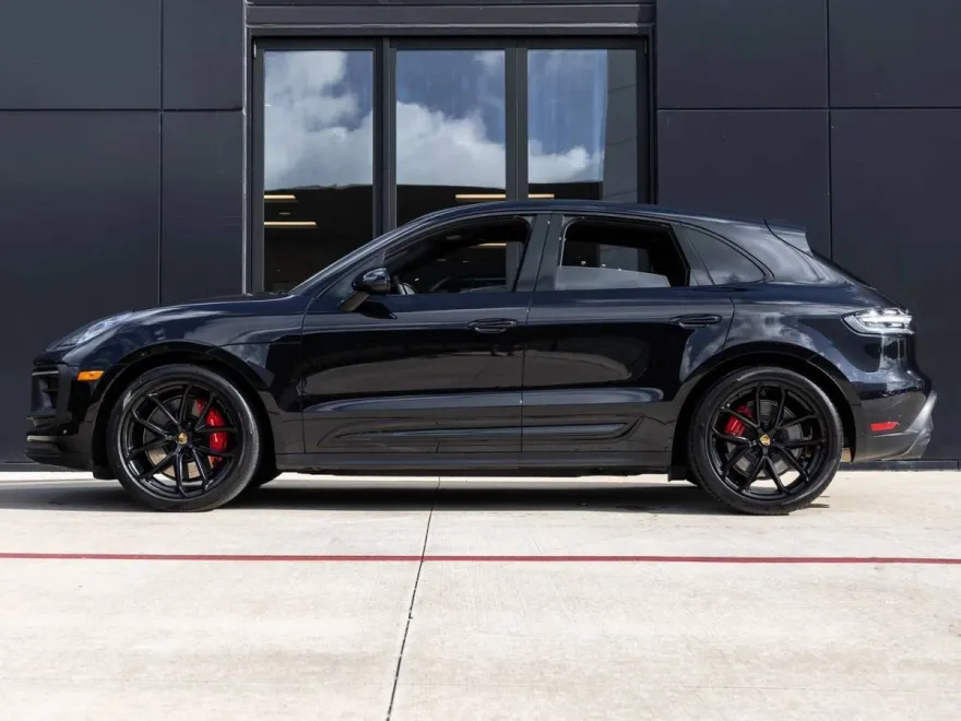 2023 Porsche Macan GTS photo 1