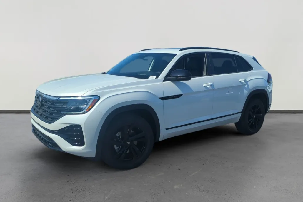 2026 Volkswagen Atlas Cross Sport SEL R-Line photo 1