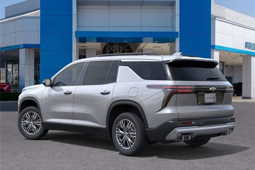 2026 Chevrolet Traverse photo 1