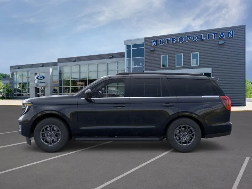 2025 Ford Expedition photo 1