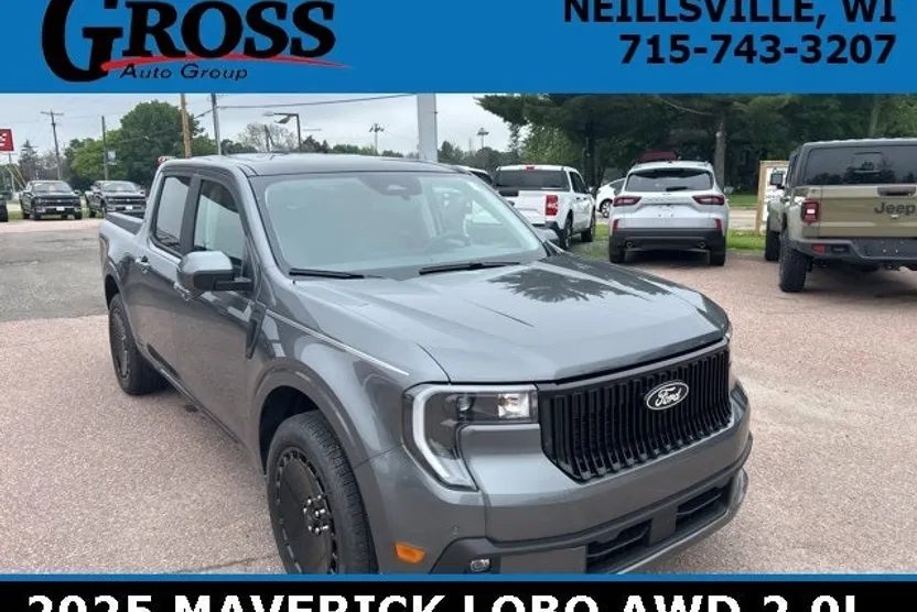 2025 Ford Maverick photo 1