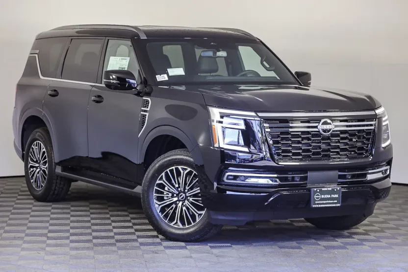 2025 Nissan Armada SL photo 1