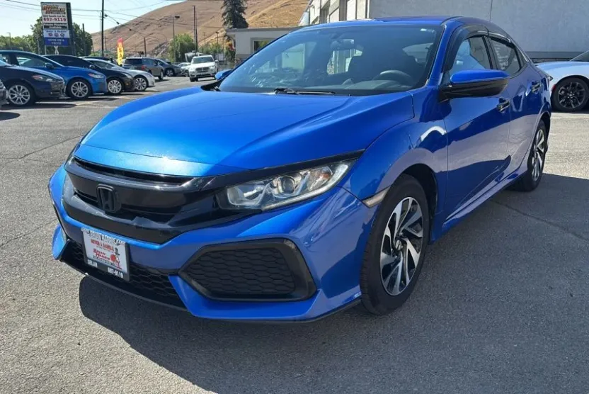 2017 Honda Civic LX Hatchback photo 1