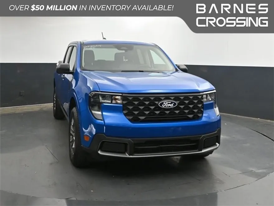 2025 Ford Maverick XLT photo 1
