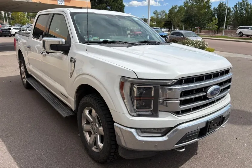 2021 Ford F-150 Lariat photo 1