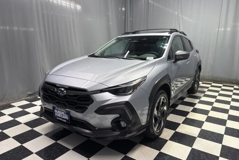 2024 Subaru Crosstrek Limited photo 1