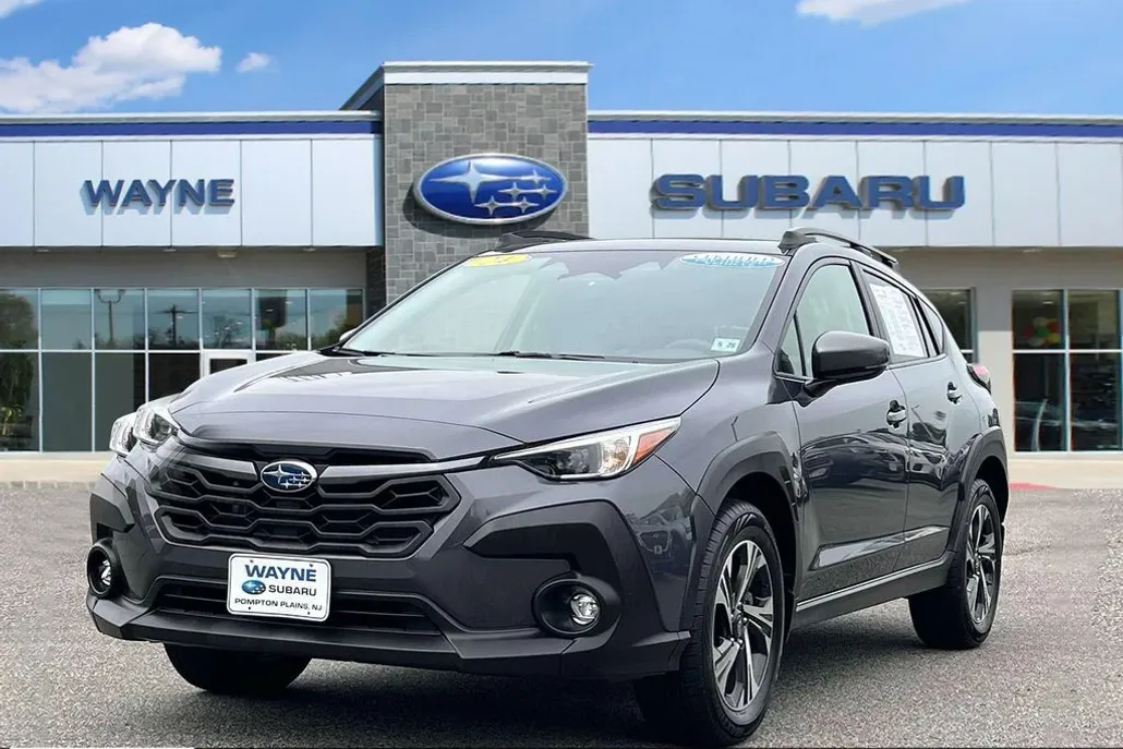 2024 Subaru Crosstrek Premium photo 1