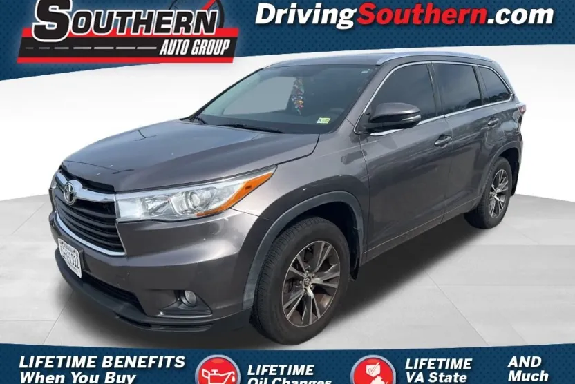 2016 Toyota Highlander XLE photo 1