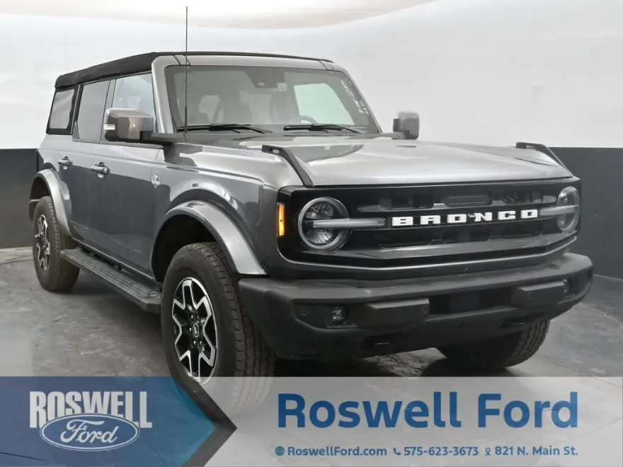2024 Ford Bronco Outer Banks photo 1