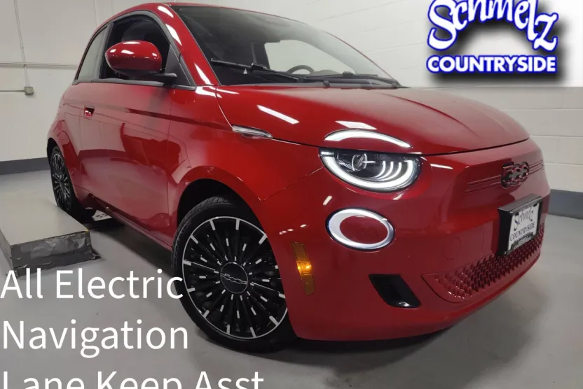 2024 Fiat 500e Red photo 1