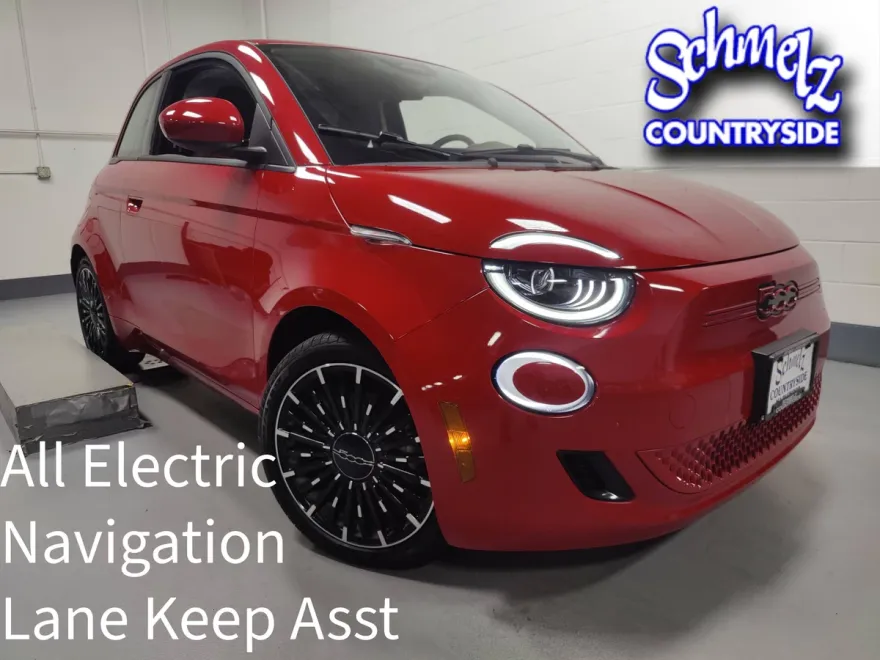 2024 Fiat 500e Red photo 1