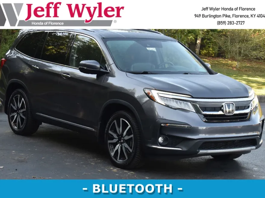 2022 Honda Pilot Touring photo 1