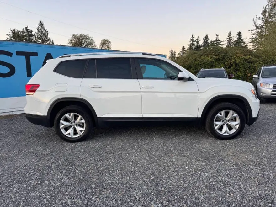 2018 Volkswagen Atlas V6 SE photo 1