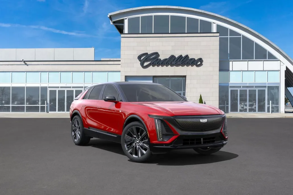 2025 Cadillac Lyriq Sport photo 1