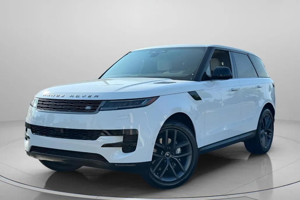 2025 Land Rover Range Rover SE photo 1