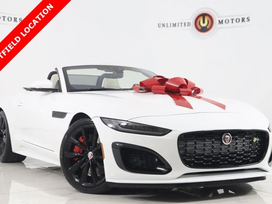 2022 Jaguar F-TYPE R photo 1