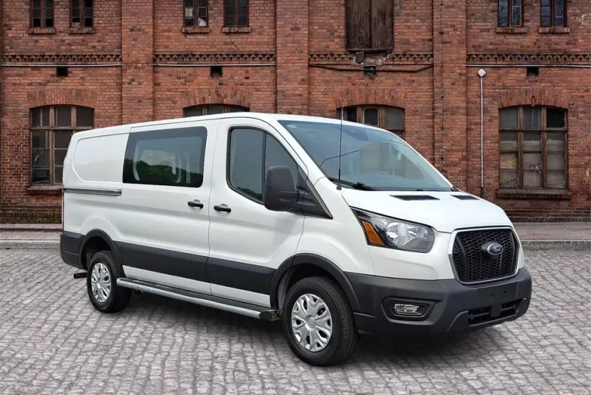 2023 Ford Transit photo 1
