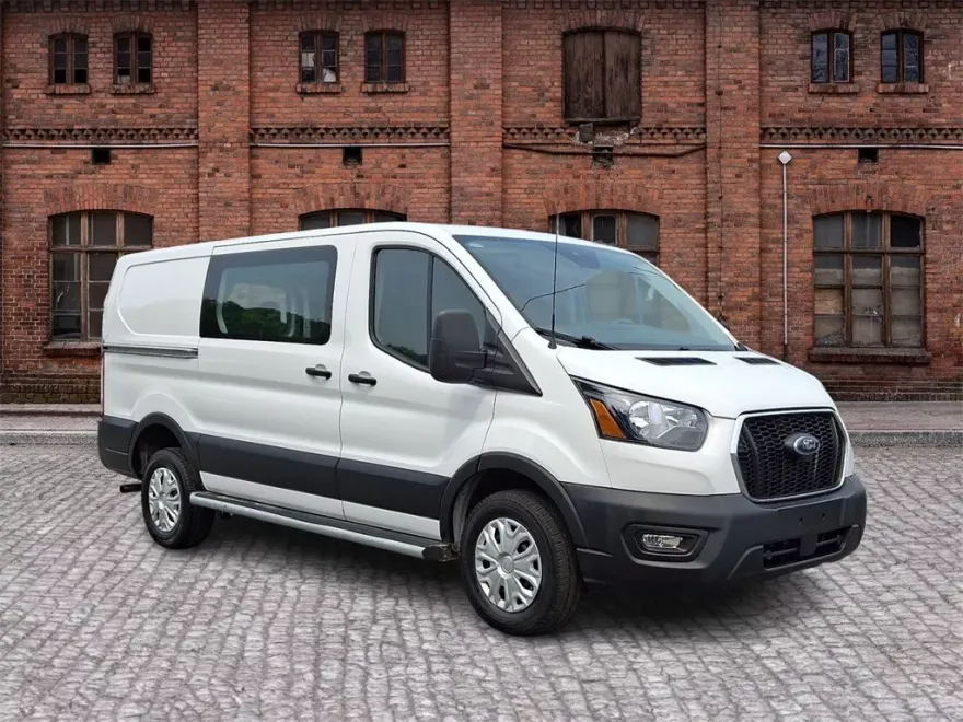 2023 Ford Transit photo 1