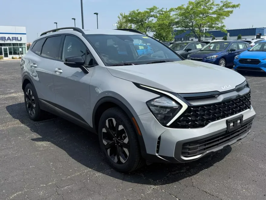 2023 Kia Sportage X-Line photo 1