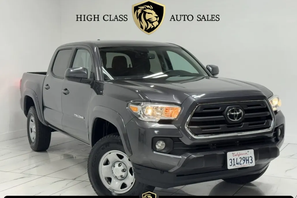2019 Toyota Tacoma SR5 photo 1