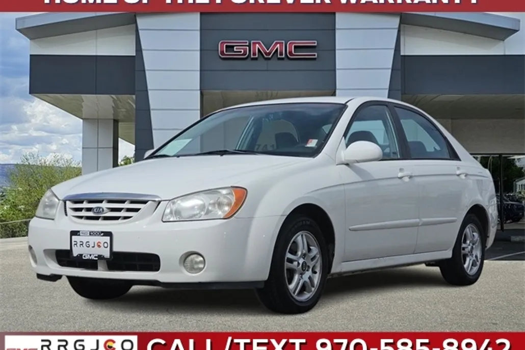 2004 Kia Spectra Base photo 1