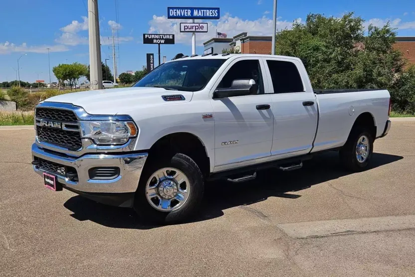 2021 Ram 3500 Tradesman photo 1