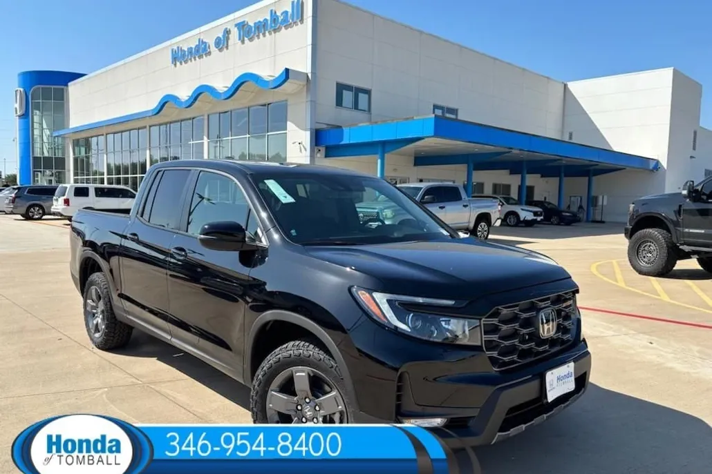 2025 Honda Ridgeline TrailSport photo 1