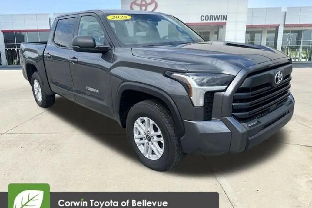 2025 Toyota Tundra SR5 photo 1