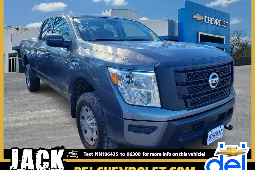 2022 Nissan Titan S photo 1