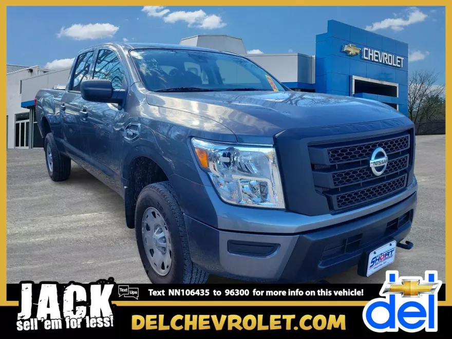 2022 Nissan Titan S photo 1