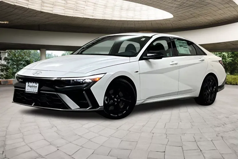 2025 Hyundai Elantra N Line photo 1