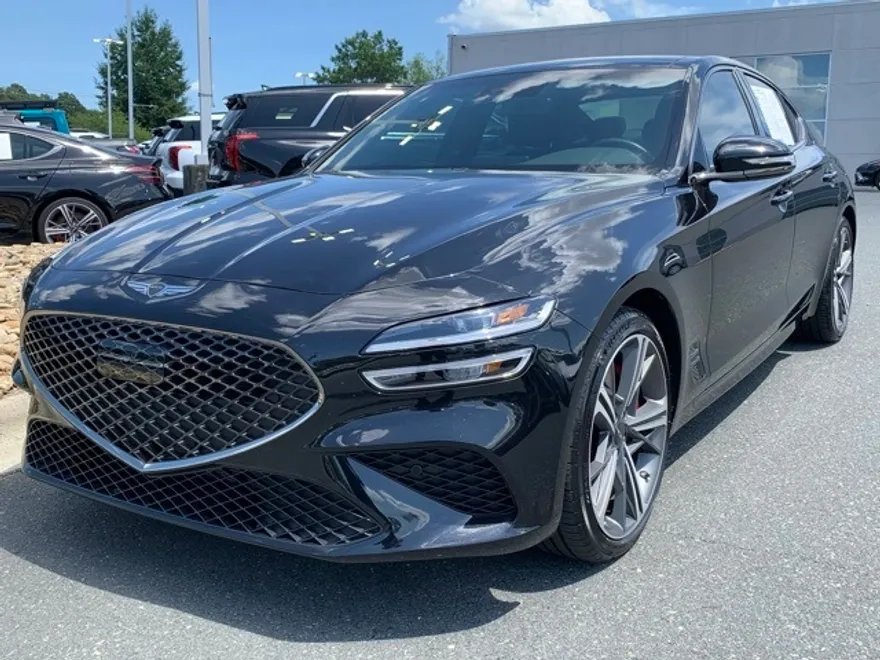2025 Genesis G70 2.5T photo 1