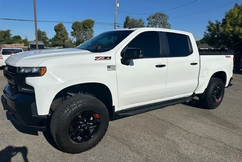 2022 Chevrolet Silverado 1500 LT Trail Boss photo 1
