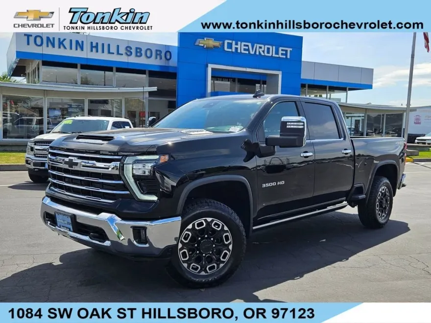2024 Chevrolet Silverado 3500HD LTZ photo 1