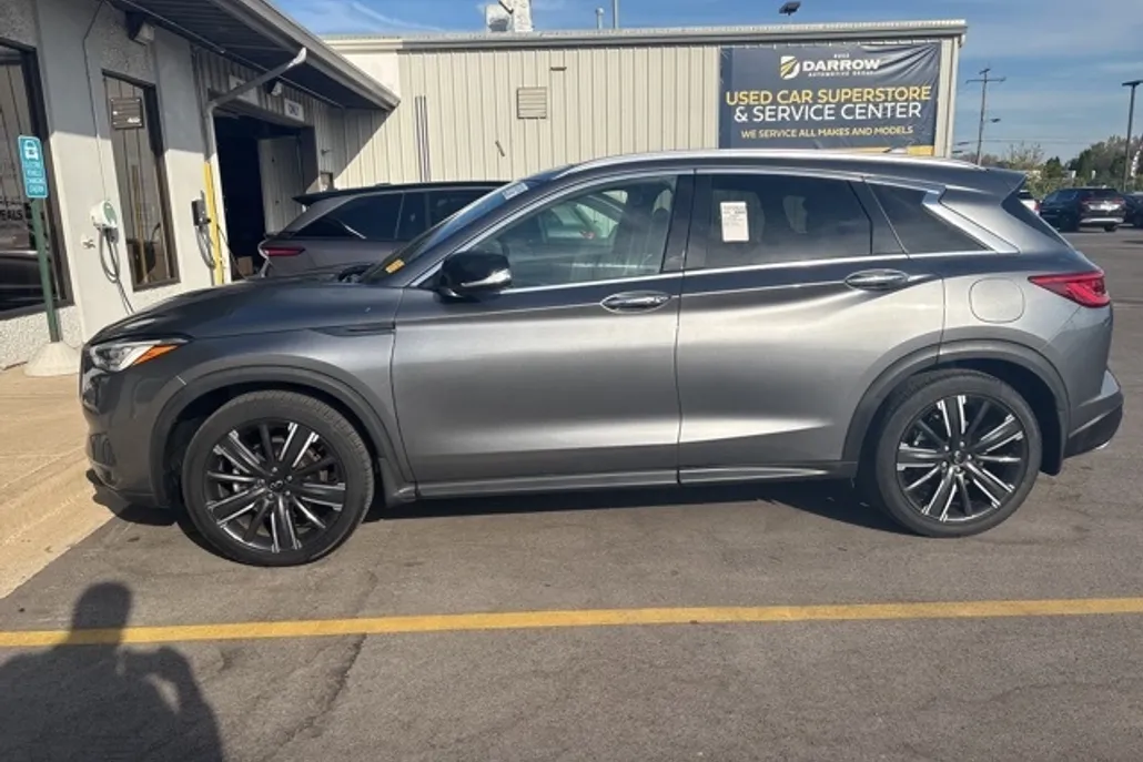 2021 Infiniti QX50 Luxe photo 1