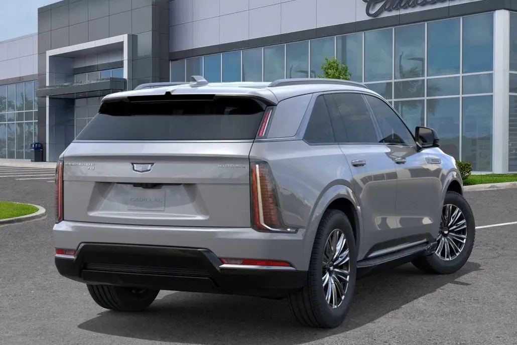 2026 Cadillac Escalade IQ Luxury photo 1