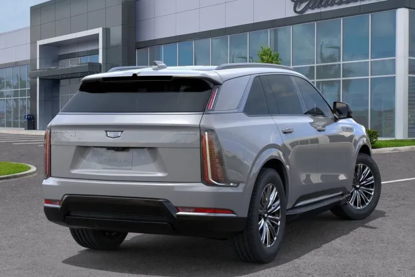 2026 Cadillac Escalade IQ Luxury photo 1