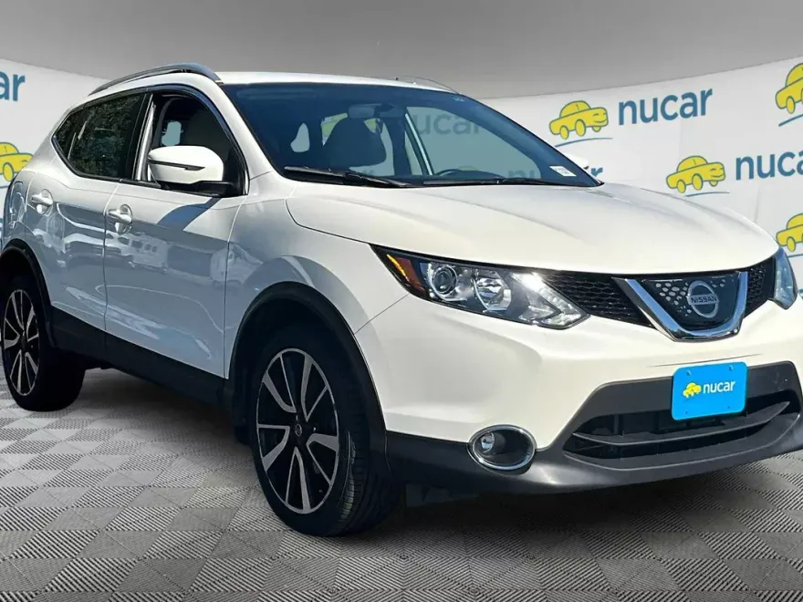 2018 Nissan Rogue Sport SL photo 1