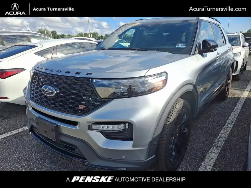 2020 Ford Explorer ST photo 1