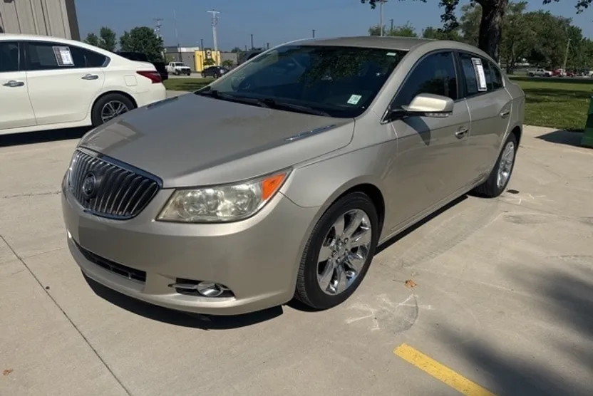 2013 Buick LaCrosse Leather photo 1
